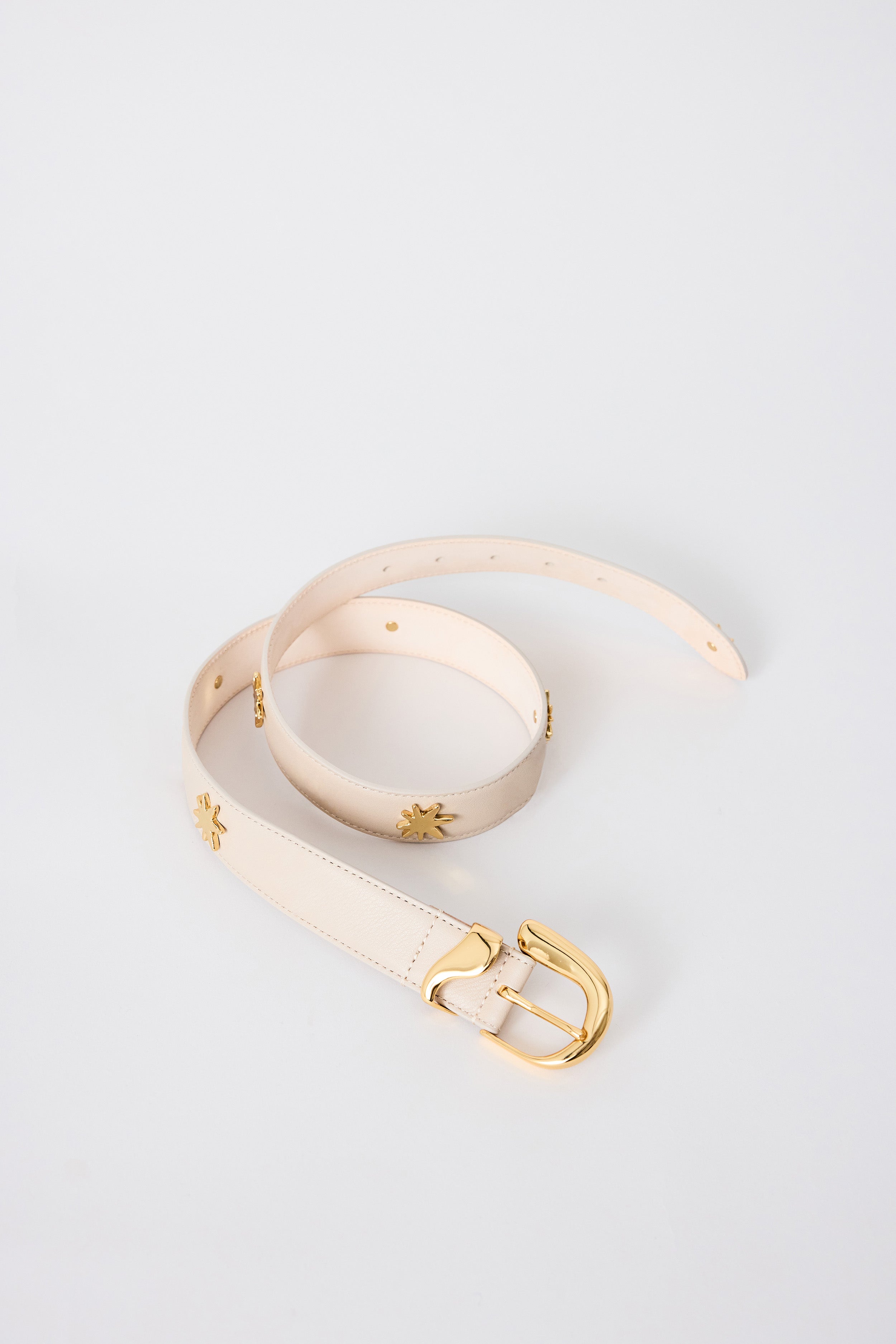 Latte with Gold-7 Charms